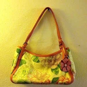 Fossil pink floral purse. NWOT.